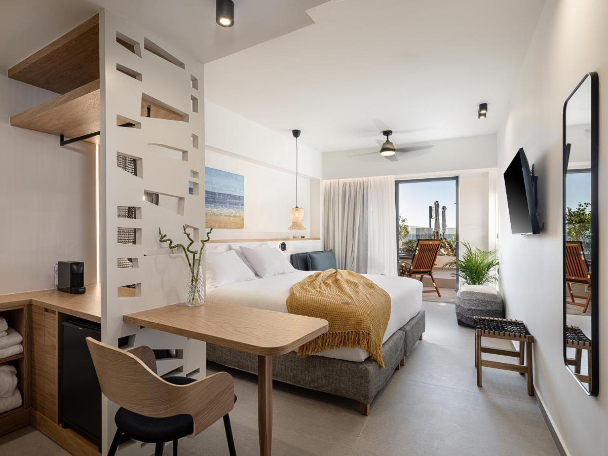 העיירה רתימנו Calla Luxury Seafront Suites מראה חיצוני תמונה