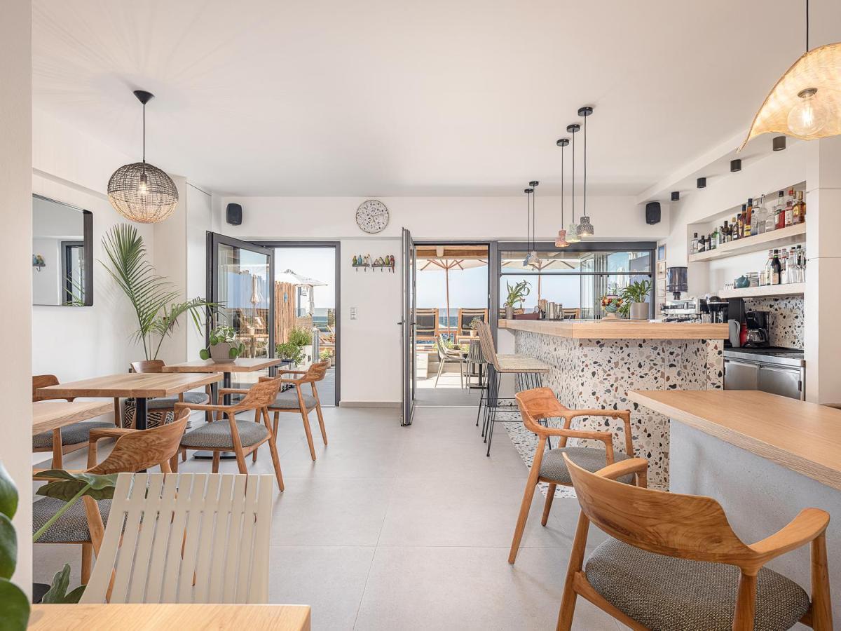העיירה רתימנו Calla Luxury Seafront Suites מראה חיצוני תמונה